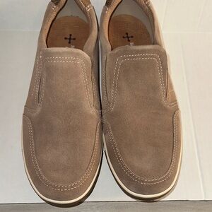 BareTraps Men's Brown Suede Slip-On‎ Loafers